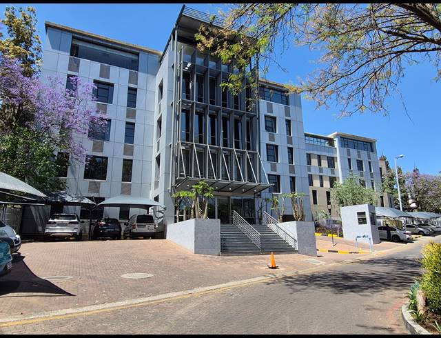 57M² OFFICE TO LET IN SANDTON CENTRAL